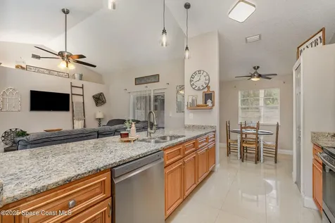 390 Evergreen Street NE Palm Bay FL 32907
