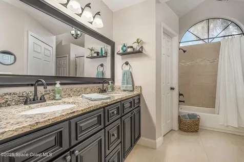 390 Evergreen Street NE Palm Bay FL 32907