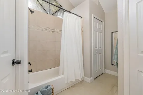 390 Evergreen Street NE Palm Bay FL 32907