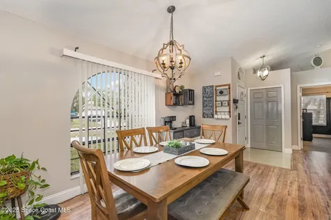 390 Evergreen Street NE Palm Bay FL 32907