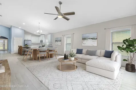 280 Wiregrass Avenue West Melbourne FL 32904