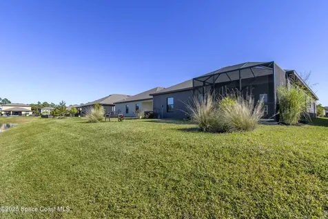 280 Wiregrass Avenue West Melbourne FL 32904