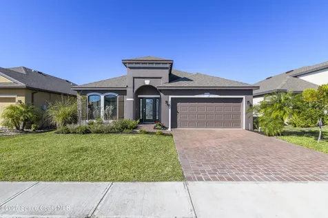 280 Wiregrass Avenue West Melbourne FL 32904