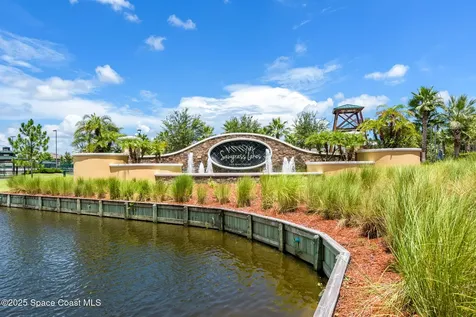 280 Wiregrass Avenue West Melbourne FL 32904