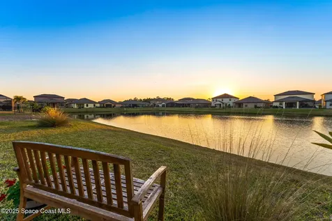 280 Wiregrass Avenue West Melbourne FL 32904