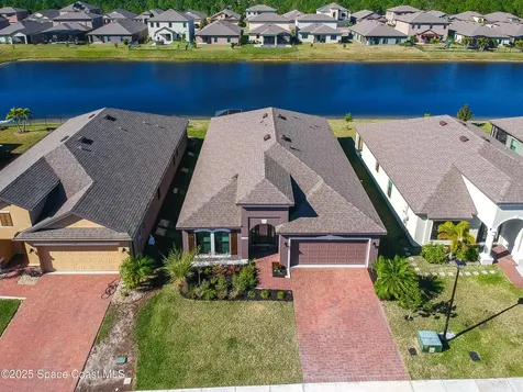 280 Wiregrass Avenue West Melbourne FL 32904