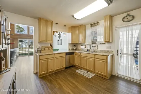 1696 Raymore Street NW Palm Bay FL 32907