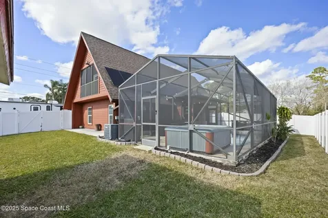 1696 Raymore Street NW Palm Bay FL 32907