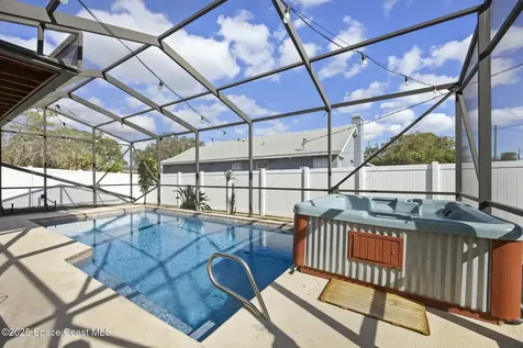 1696 Raymore Street NW Palm Bay FL 32907