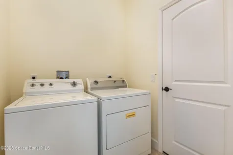 618 Lorelei Avenue Melbourne FL 32901