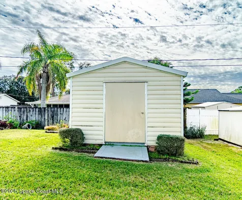 778 Hamm Street NW Palm Bay FL 32907