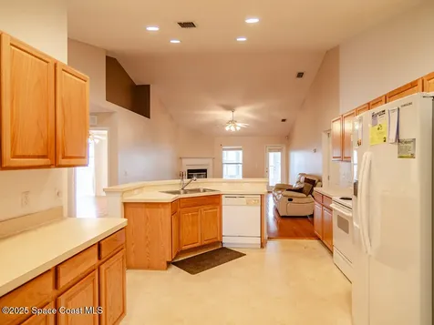 778 Hamm Street NW Palm Bay FL 32907