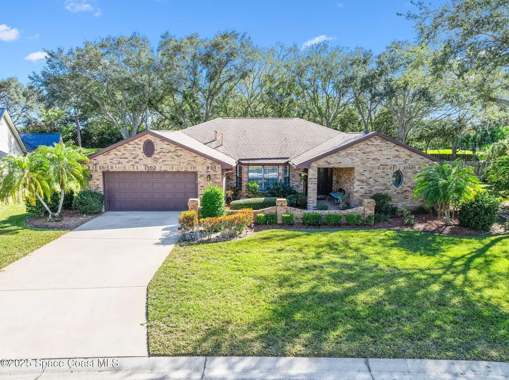 1392 Silver Lake Drive Melbourne FL 32940