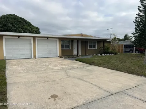290 Sabal Avenue Merritt Island FL 32953