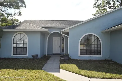 1250 Helliwell Street NW Palm Bay FL 32907