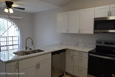 1250 Helliwell Street NW Palm Bay FL 32907
