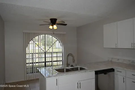 1250 Helliwell Street NW Palm Bay FL 32907