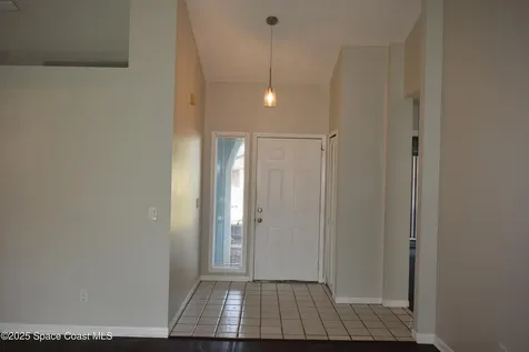 1250 Helliwell Street NW Palm Bay FL 32907