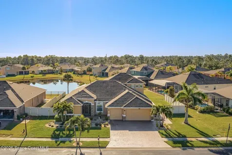 2381 Nutmeg Lane SE Palm Bay FL 32909