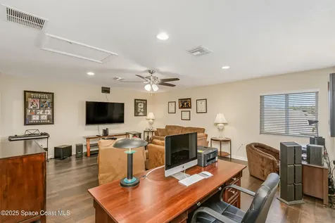 2381 Nutmeg Lane SE Palm Bay FL 32909