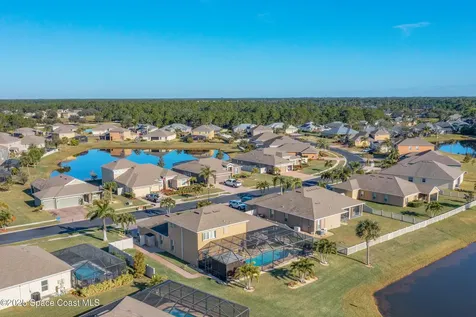 2381 Nutmeg Lane SE Palm Bay FL 32909