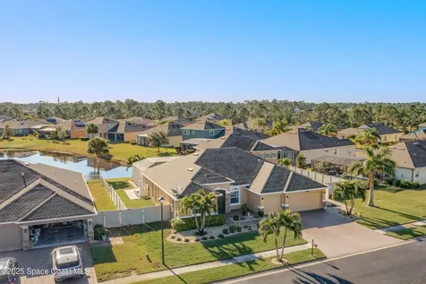 2381 Nutmeg Lane SE Palm Bay FL 32909