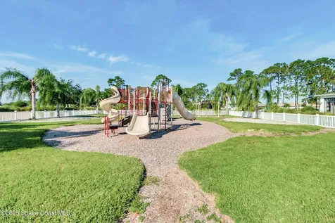 2381 Nutmeg Lane SE Palm Bay FL 32909