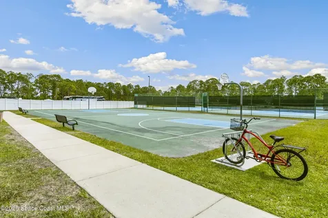 2381 Nutmeg Lane SE Palm Bay FL 32909