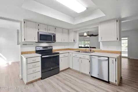 1589 Paisley Street NW Palm Bay FL 32907