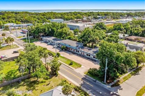 107 S Park Avenue S Titusville FL 32796