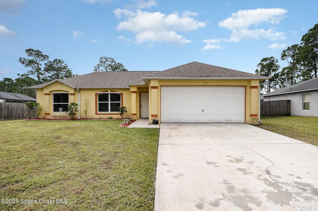 1328 Whitehurst Road SW Palm Bay FL 32908