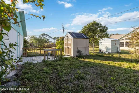 651 Binney Street NE Palm Bay FL 32907