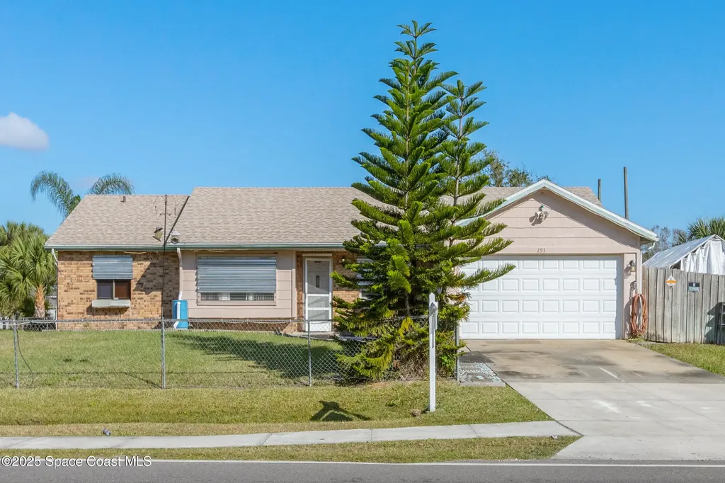 293 Americana Boulevard NW Palm Bay FL 32907