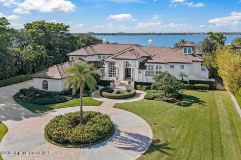 6865 S Tropical Trail Merritt Island FL 32952
