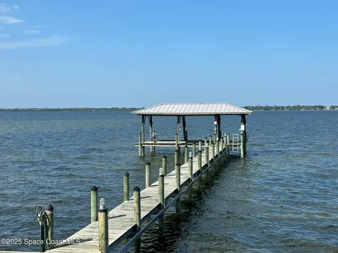 1613 N Indian River Drive Cocoa FL 32922