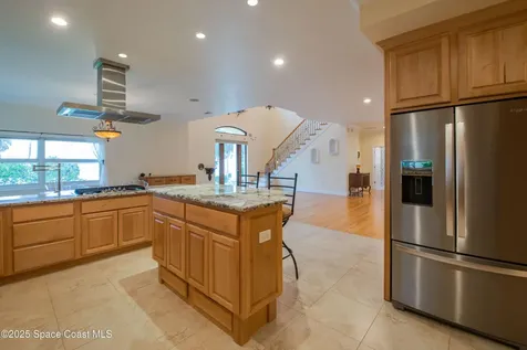 1613 N Indian River Drive Cocoa FL 32922