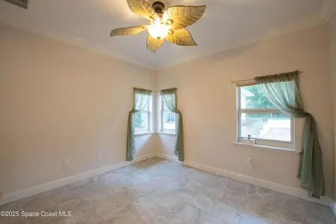 1613 N Indian River Drive Cocoa FL 32922