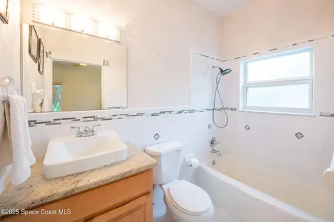 1613 N Indian River Drive Cocoa FL 32922