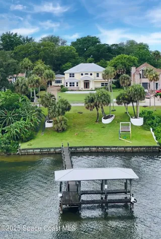 1613 N Indian River Drive Cocoa FL 32922