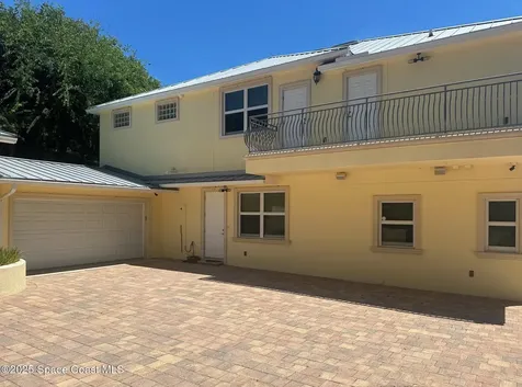1613 N Indian River Drive Cocoa FL 32922