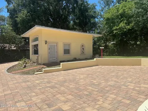 1613 N Indian River Drive Cocoa FL 32922