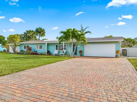 315 Melbourne Avenue Indialantic FL 32903