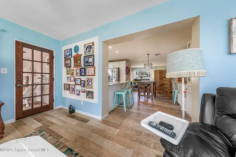315 Melbourne Avenue Indialantic FL 32903