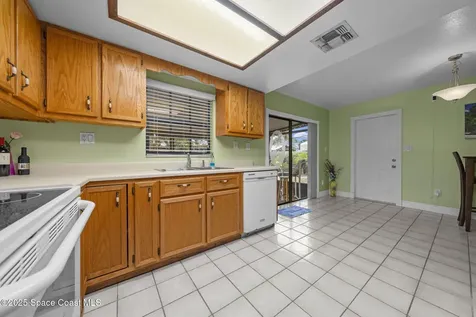 7015 Glenhaven Avenue Cocoa FL 32927