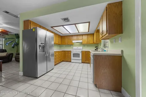 7015 Glenhaven Avenue Cocoa FL 32927