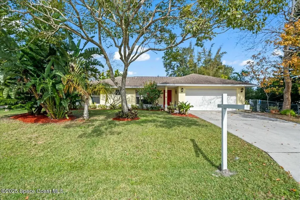 1425 Manzanita Street NW Palm Bay FL 32907