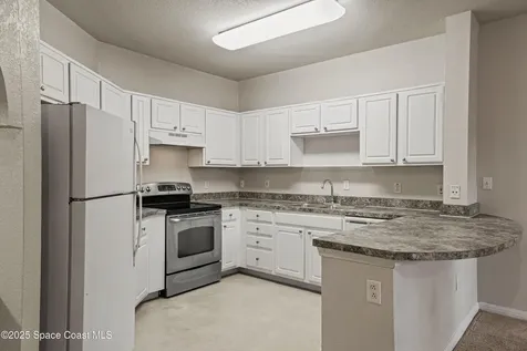 911 N Orange Avenue Orlando FL 32801