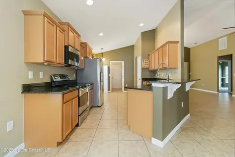 2384 Snapdragon Drive NW Palm Bay FL 32907