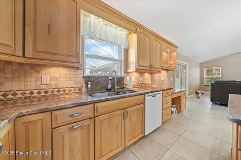 284 Hiawatha Way Melbourne Beach FL 32951