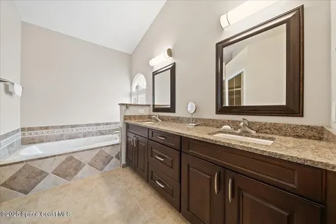 284 Hiawatha Way Melbourne Beach FL 32951